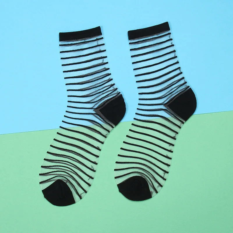 small striped BK Уличная одежда, сетчатые носки, дышащие, черные, белые, ажурные носки, женские, летние, прозрачные, полосатые, клетчатые, кружевные носки, модные - Цвет: small striped BK