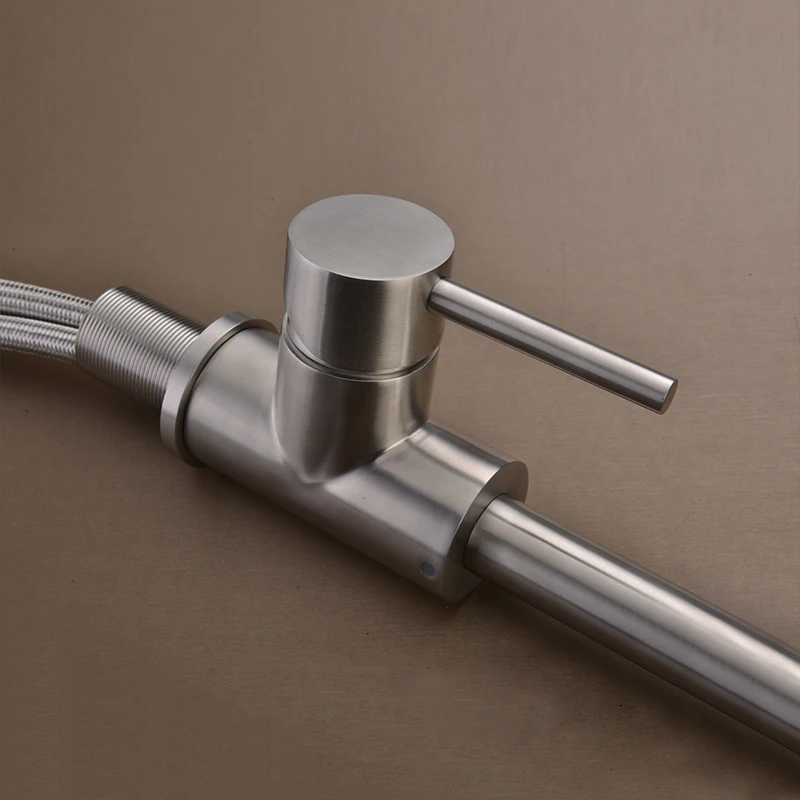 Горячий кухонный кран с одной ручкой 360 градусов Поворотный носик 304 из