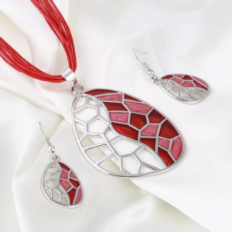 Этнические наборы ювелирных изделий с кисточками ажурные насекомое крыло кулон