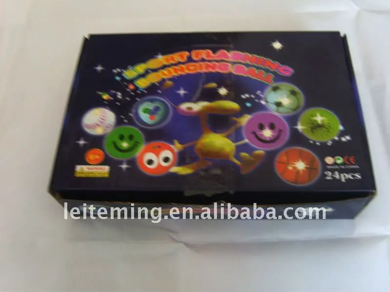 

Free shipping 144pcs/lot 4cm rubber color changing led flashing bouncy ball led light ball flashing toy for kids