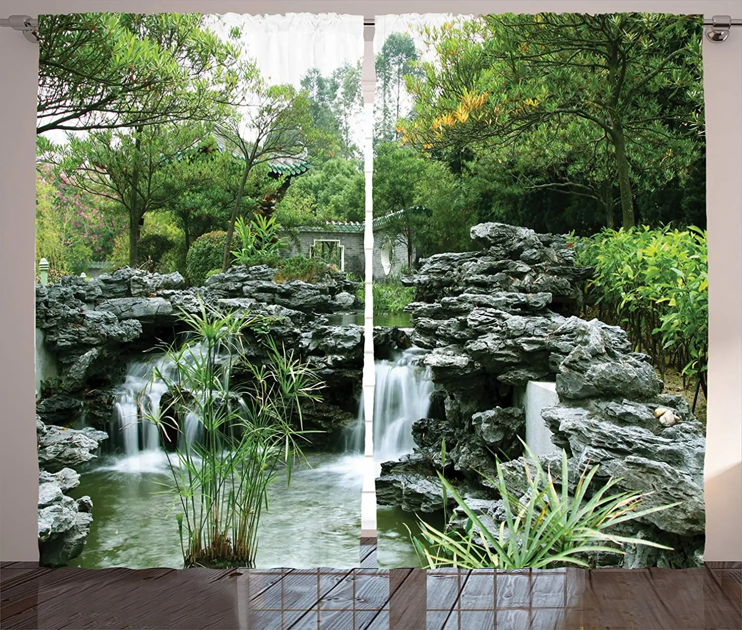 Японские занавески Азиатский двор маленькое озеро между деревьями с камнями в