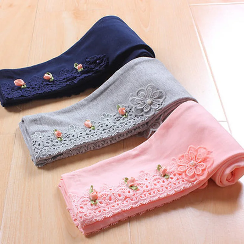 Леггинсы для девочек хлопковые однотонные с цветочным краем на осень/зиму 2020 |