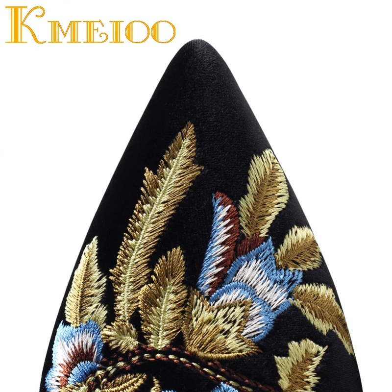 Женские туфли без задника Kmeioo модные с вышивкой на плоской подошве мюли сланцы