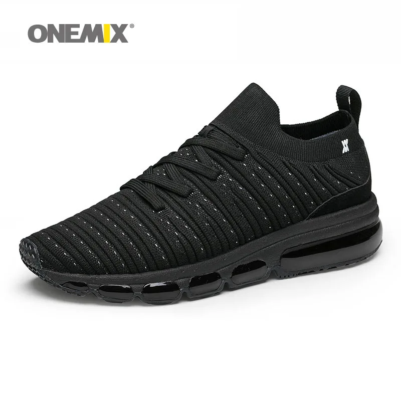 Мужские спортивные кроссовки ONEMIX черные с воздушной подушкой для бега фитнеса