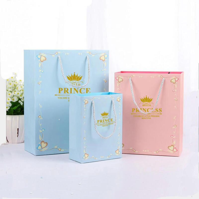 

20Pcs/lot Flowers Paper Craft Gift Bags Princess and Prince Print Candy Food Hand Bag Christmas Birthday Party Gift Bag