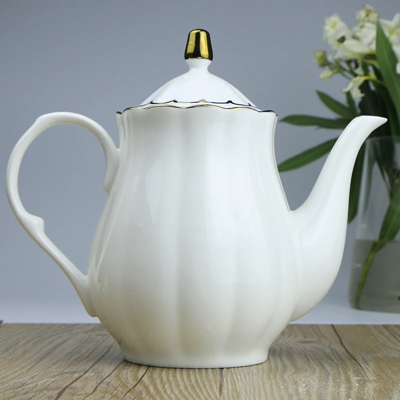 900ml European Style Coffee Milk Pot Ceramic Bone china Golden Rim Big Capacity Water Pots Drinkware Afternoon Tea Handle Kettle | Дом и сад