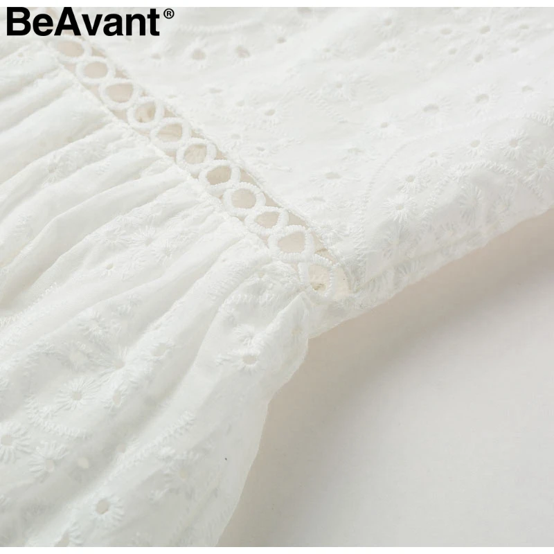 BeAvant сексуальные с открытой спиной белые женские платья Летние V образным вырезом Вышивка Хлопок Короткое платье элегантные гофрированные женские платья для вечеринок повседневные