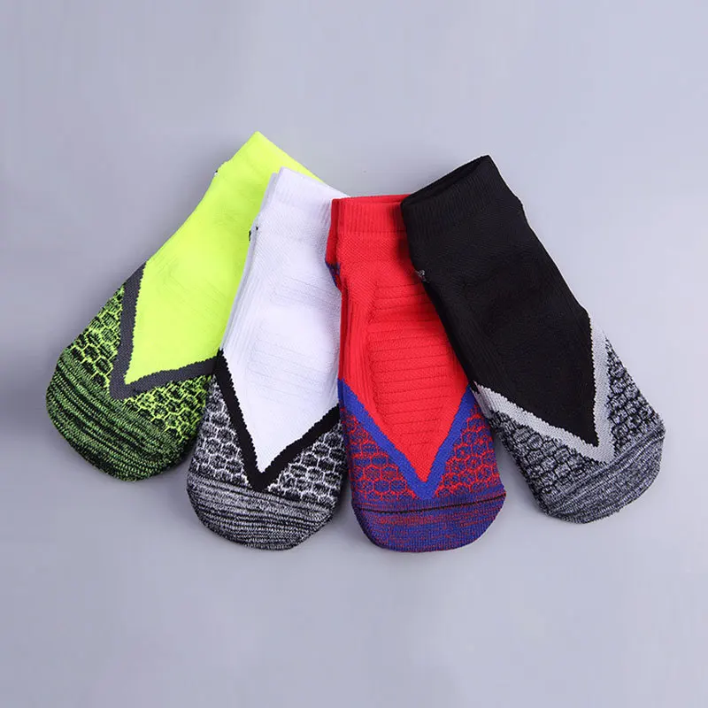 Men's terry short basketball socks Autumn and winter outdoor thickening sports Deodorant sweat |