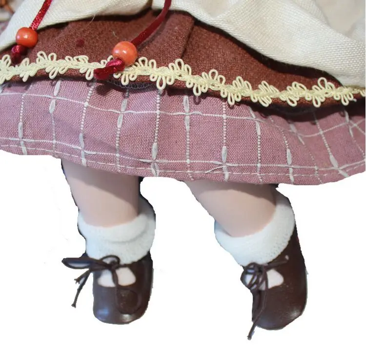 

leisure Rural 40cm porcelain girl doll European rural Field Village ceramic doll style home decoration