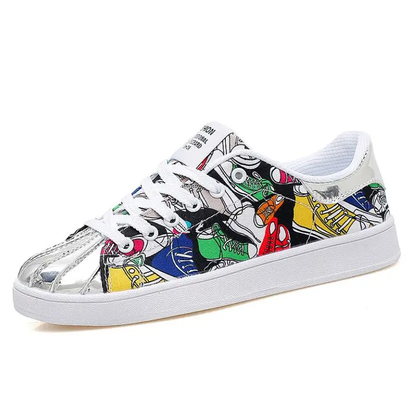 

2018 spring and summer women's canvas shoes fashion shoes low to help canvas face graffiti printing printed casual shoes