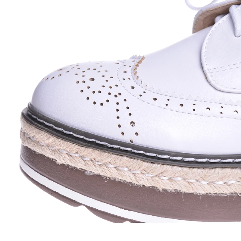 HEE GRAND/винтажная женская обувь с перфорацией типа броги туфли из флока со