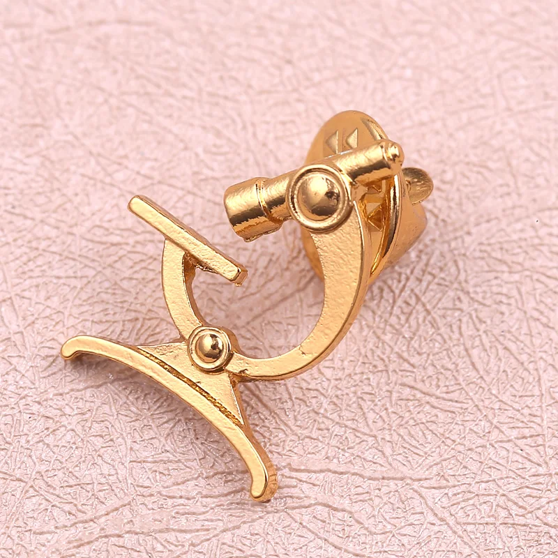 10 шт. брошь на шарф шаль Золотой Цвет микроскоп Pin Пособия по биологии