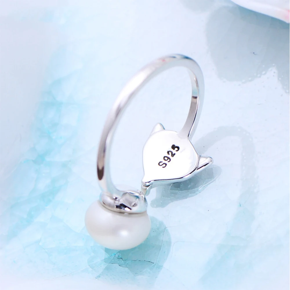 

MetJakt Natural Freshwater Pearls with Blue Topaz Fox Rings Solid S925 Sterling Silver Open Ring for Women Vintage Jewelry