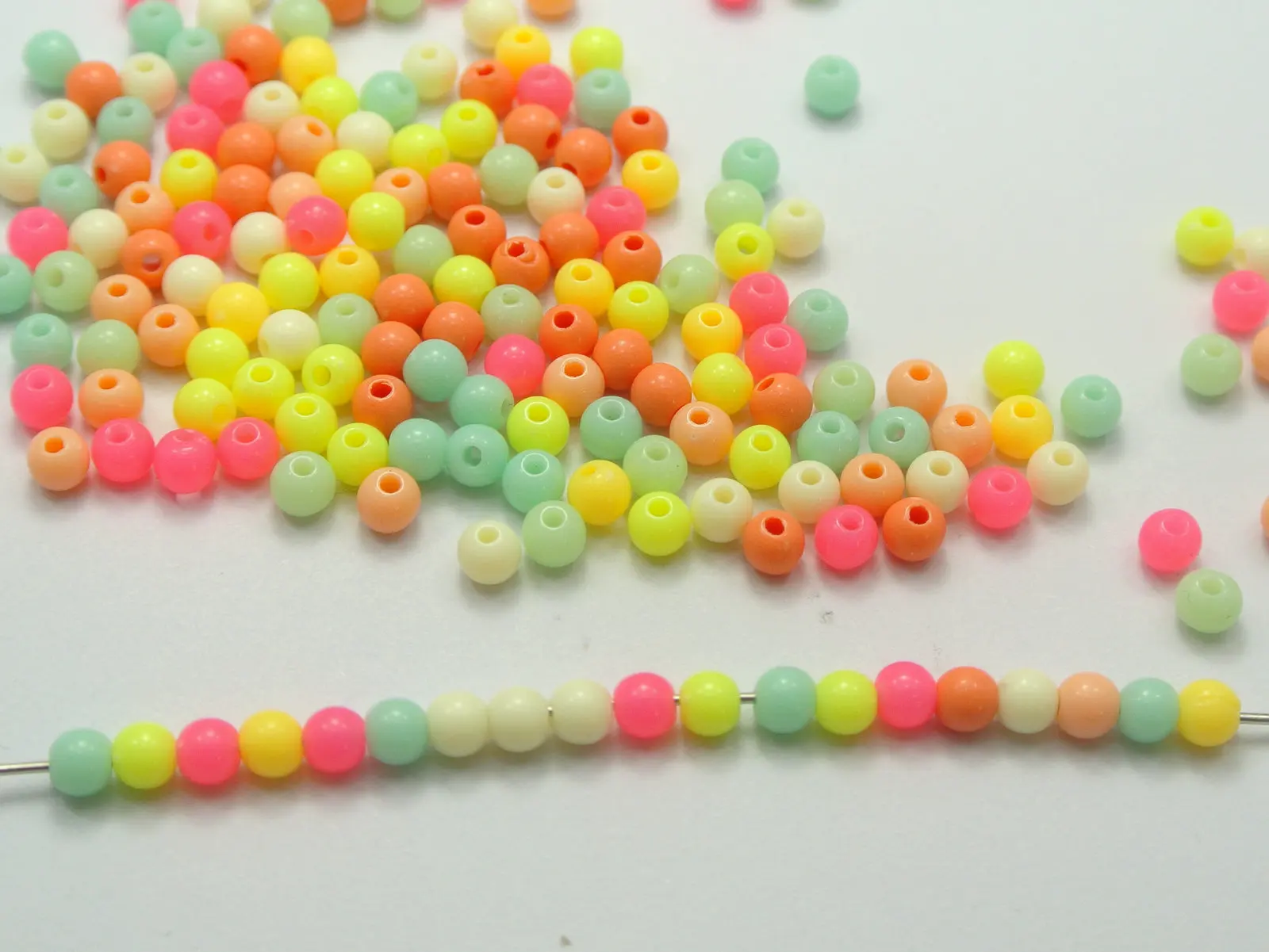 

1000 Mixed Pastel Color Acrylic Round Beads 4mm Smooth Ball Spacer