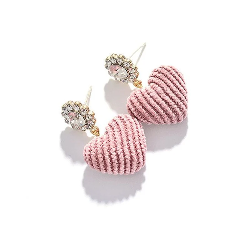 Sweet Charm Heart Pendant Statement Earrings for Women Crystal Cute Pink Love Heart Earrings Fashion Wedding Jewelry