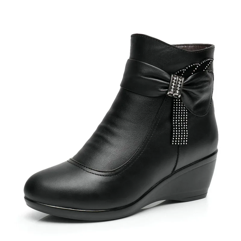 

2023 New Fashion Autumn Winter Boots Snow Boots Large Size 34-43 Rhinestone Cowhide Leather Shoes Woman Boots Wedges Warm Shoes