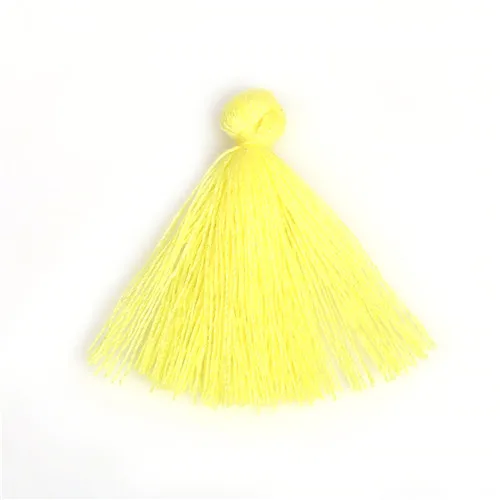 Yellow 50 шт. 27 мм Мини полиэстер хлопковая нить ткань кисточка DIY кулон ювелирные изделия изготовление ключей бахрома отделка Ремесло кисточки Швейные аксессуары - Цвет: Yellow