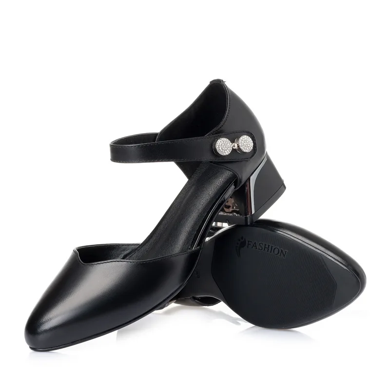 Новые женские сандалии из натуральной кожи с острым носком удобные летние на