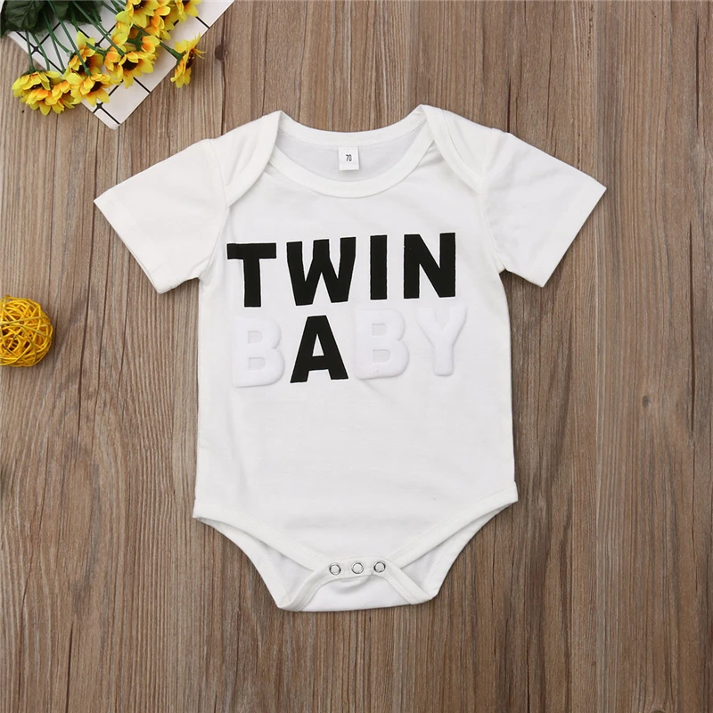 Боди для девочек и мальчиков белый комбинезон с буквенным принтом новорожденных