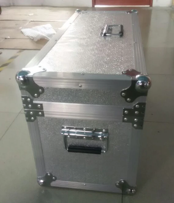 Алюминиевый Чехол для грузовика Volvo FMX 1/14|case aluminium|1/14 truckpack pack |