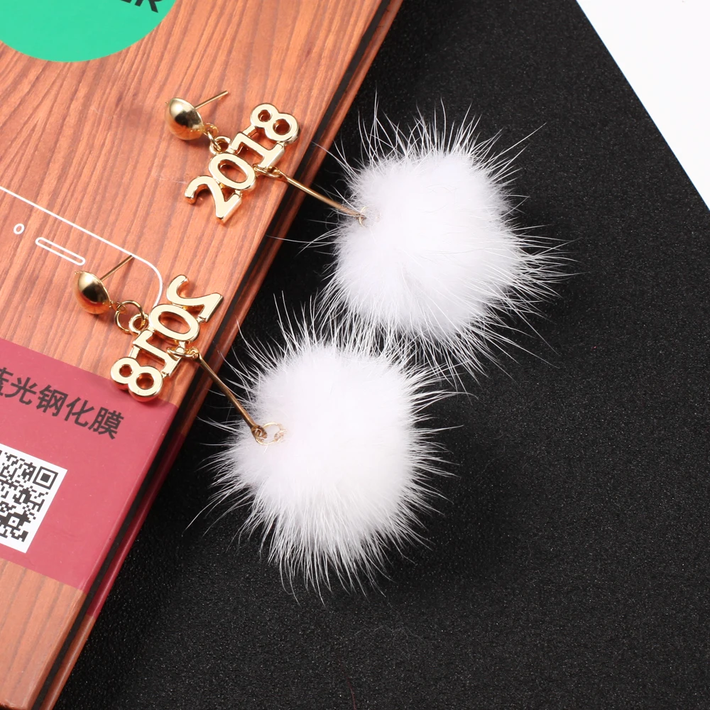 2018 Новое поступление элегантные бархатные женские серьги золотого цвета с