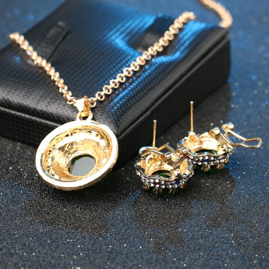 Женский ювелирный комплект из колье и серёг золотистого цвета|earrings necklace|jewelry