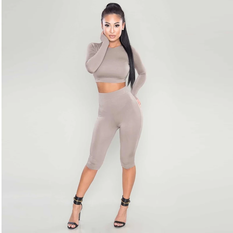 Женский костюм из двух предметов сексуальный укороченный короткий топ и шорты