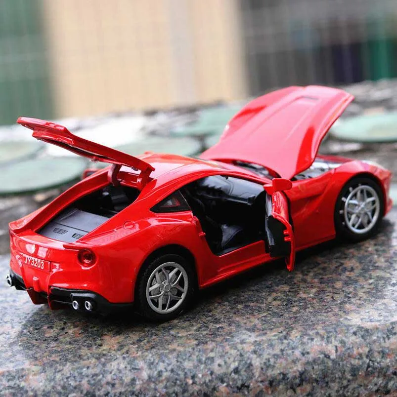 1/32 Diecasts& игрушечные транспортные средства F12 модель гоночной машины со звуком и светильник коллекция автомобиля игрушки для мальчика Детский подарок brinquedos