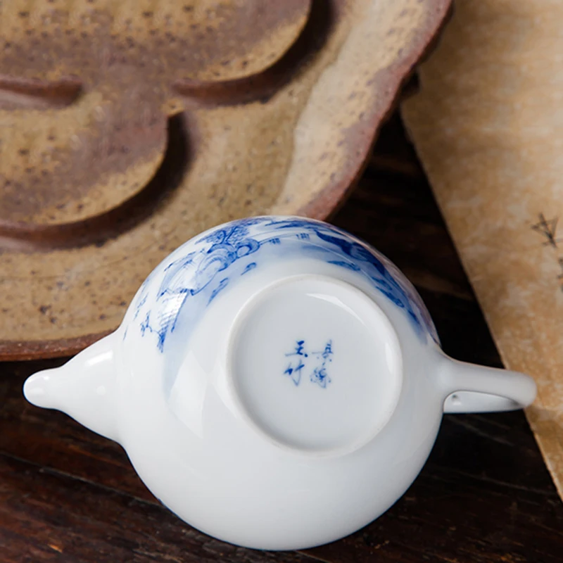

230ml Jingdezhen Handmade Underglaze Teapot Ceramic Porcelain Home Kung Fu Tea Pot Round Pot Puer Drinkware Tea Ceremony