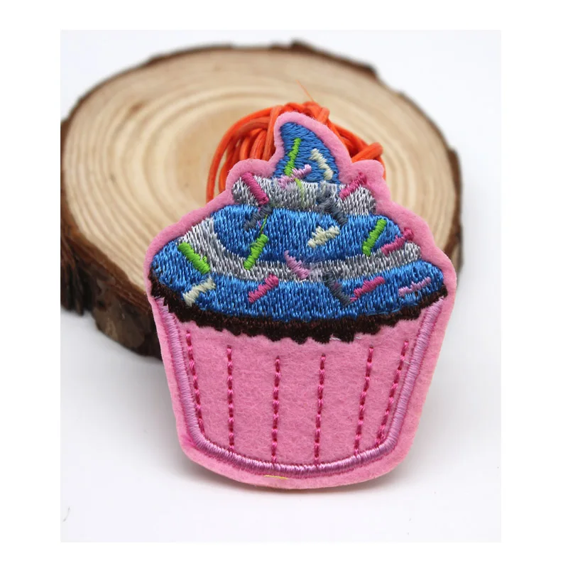 Вышитые патчи утюгом на маленьком торте для одежды Детские Мультяшные