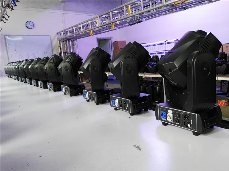 Новый светодиодный светильник 90 Вт с движущейся головкой для баров свадебных