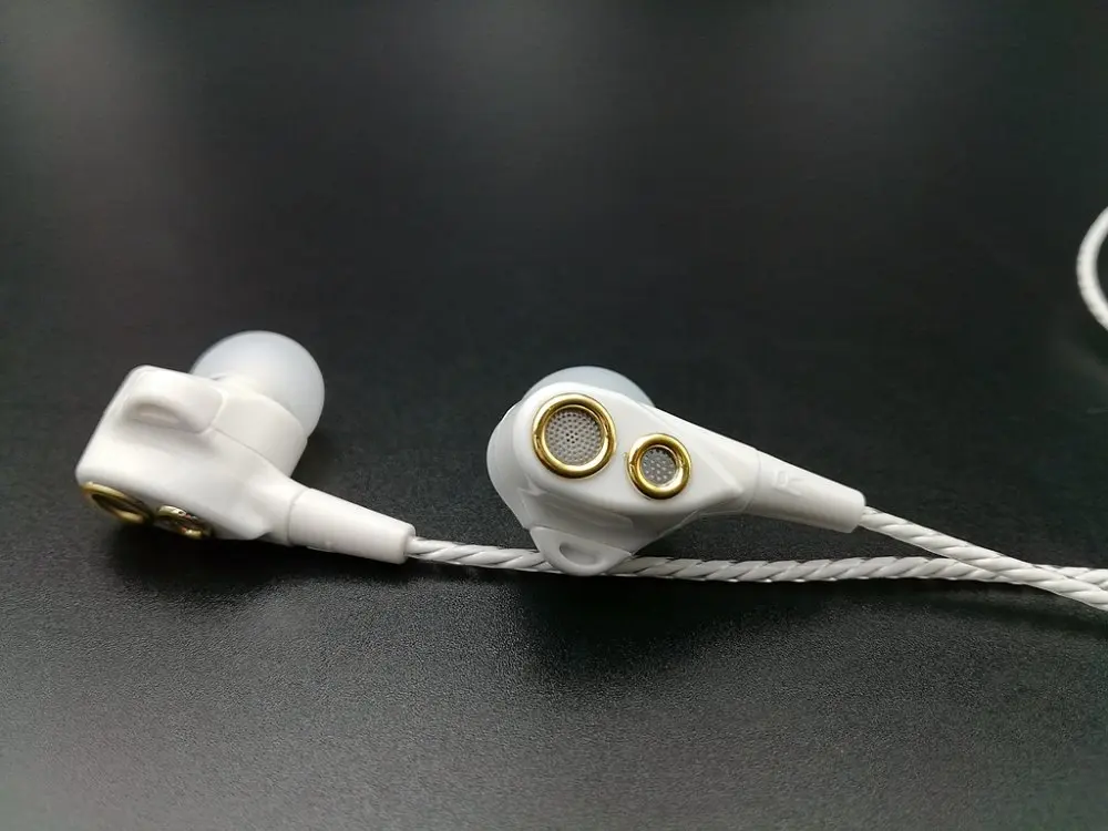 Лидер продаж наушники Hifi с двойной подвижной катушкой басами микрофоном