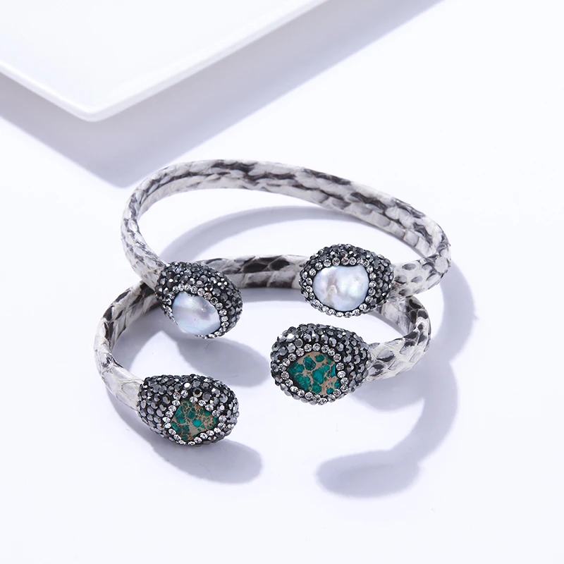 Женский винтажный браслет из меди со стразами | Украшения и аксессуары