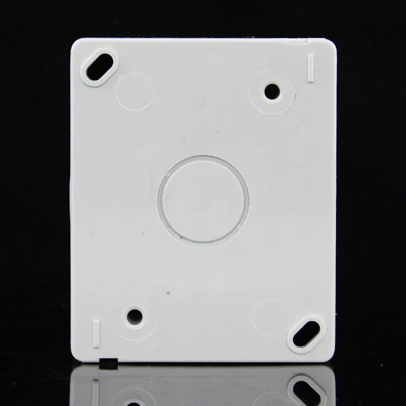 США семейная Водонепроницаемая настенная розетка класс водонепроницаемости IP55 |