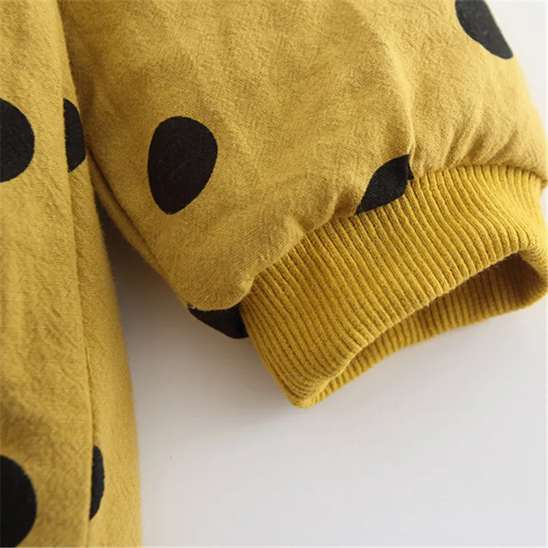 

Kid Girl Coat Winter Cotton Hooded Jacket Children Thick Warm Coat For Girls Kids Parka Outerwear Dot Fashion Kids Waistcoat