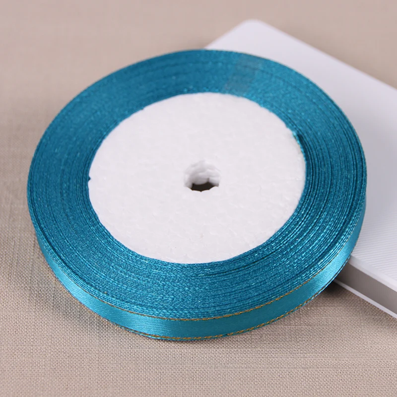 Атласная лента с золотым краем 10 мм 25 ярдов/рулон |