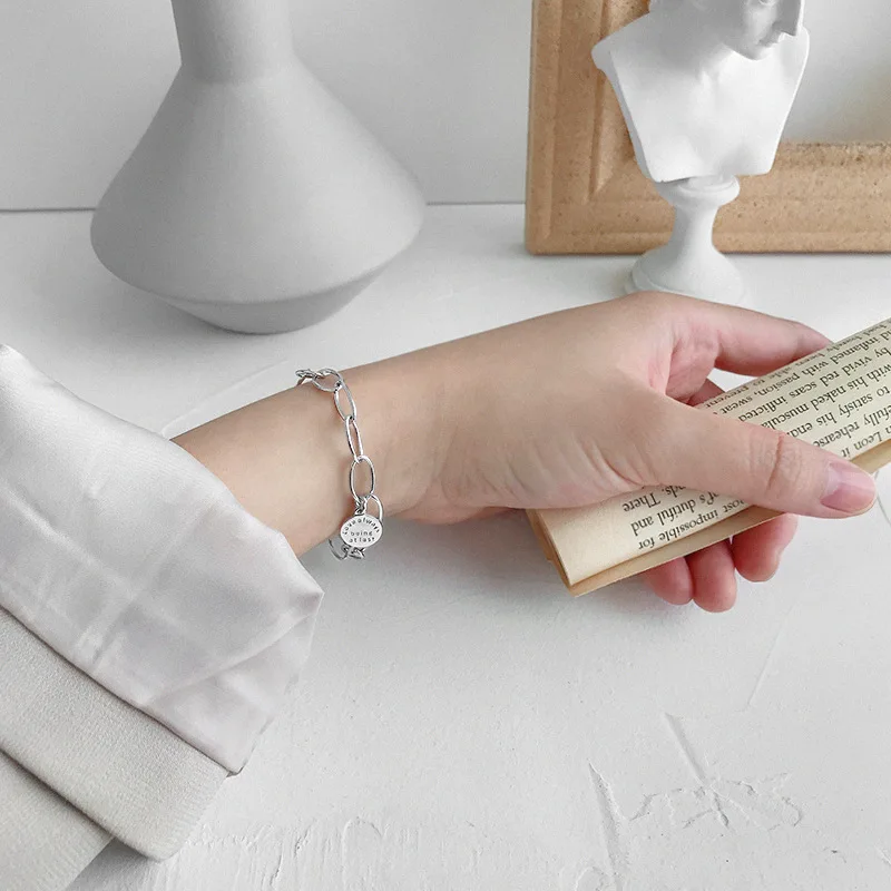 Женский браслет-цепочка из серебра 100% пробы с геометрическими звеньями |