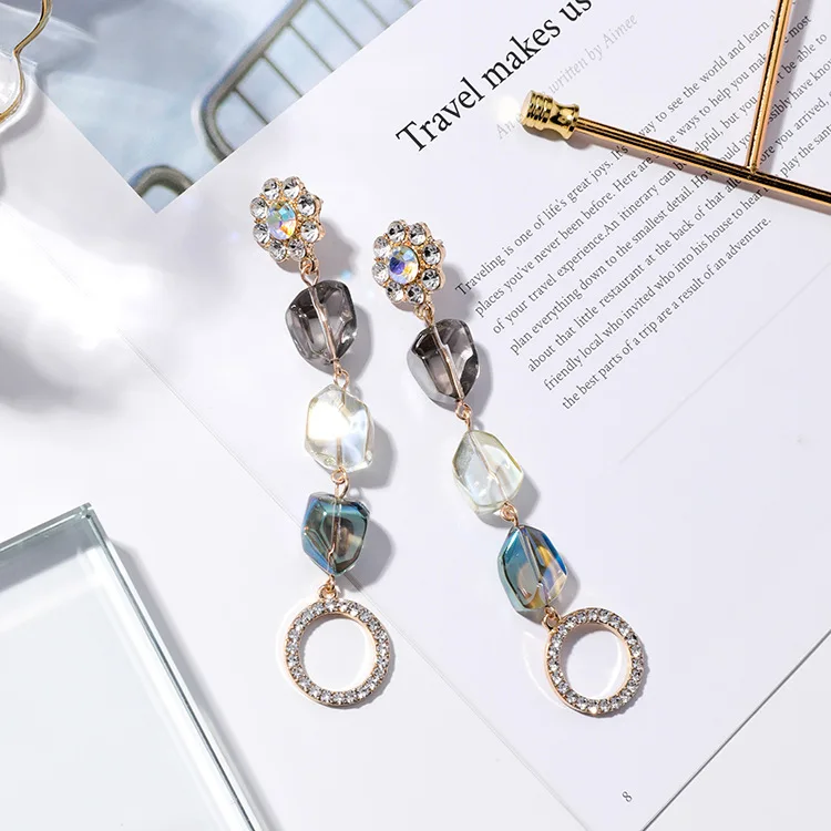 Корейские блестящие Асимметричные Акриловые Длинные серьги с кристаллами