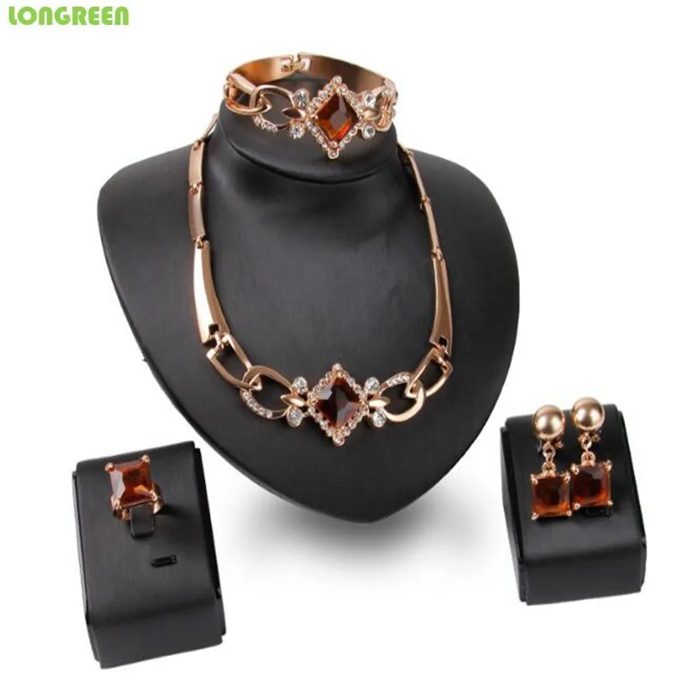 Свадебные ювелирные наборы из циркония золотые и индийские искусственные