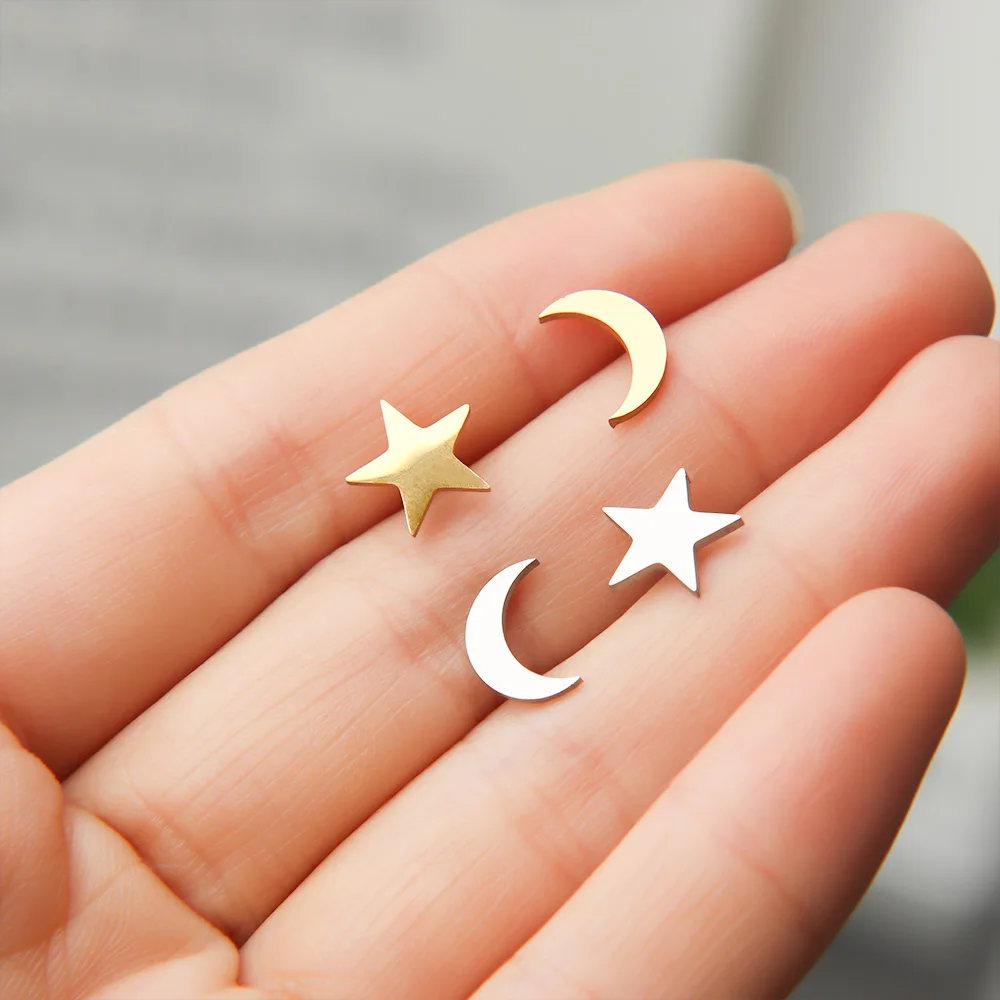 Новые Романтические маленькие золотые серебряные цветные милые серьги в форме