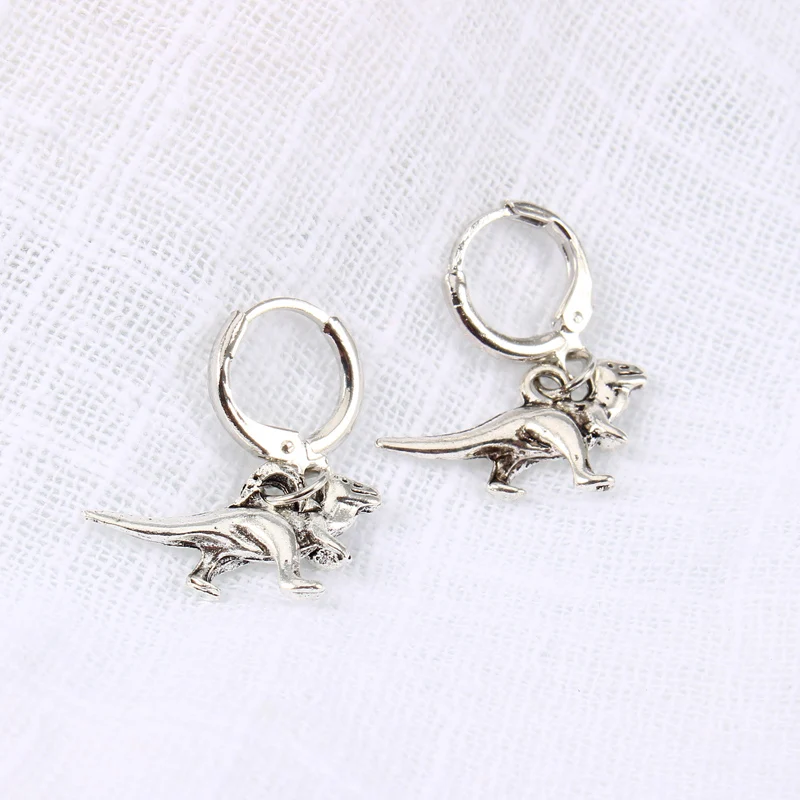 Женские маленькие серьги кольца с динозавром 1 пара милые ювелирные украшения