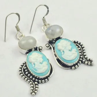 

Cameio Lady face, Silver Overlay on Copper Earrings ,58mm , E3375