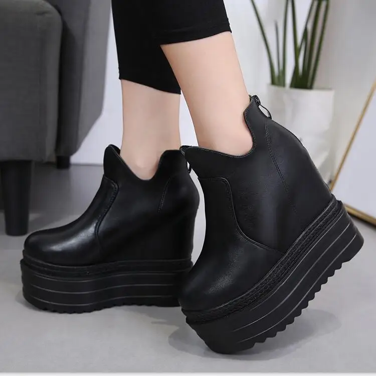 Осенние белые ботинки SWYIVY женские ботильоны на платформе новинка сезона осень 2018