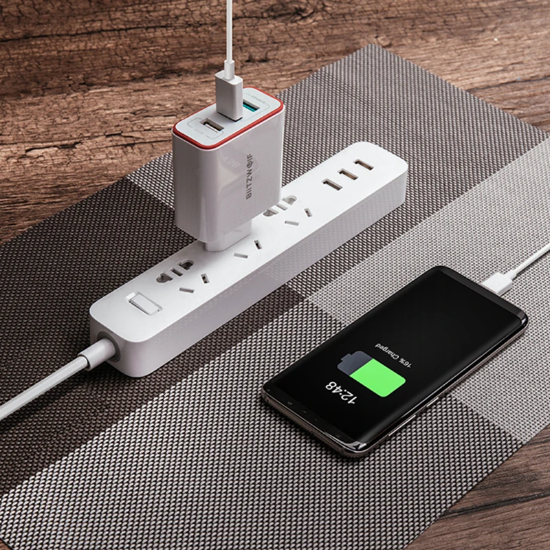 BlitzWolf BW PL2 30 Вт QC3.0 FCP 3 порты универсальное автомобильное зарядное устройство USB