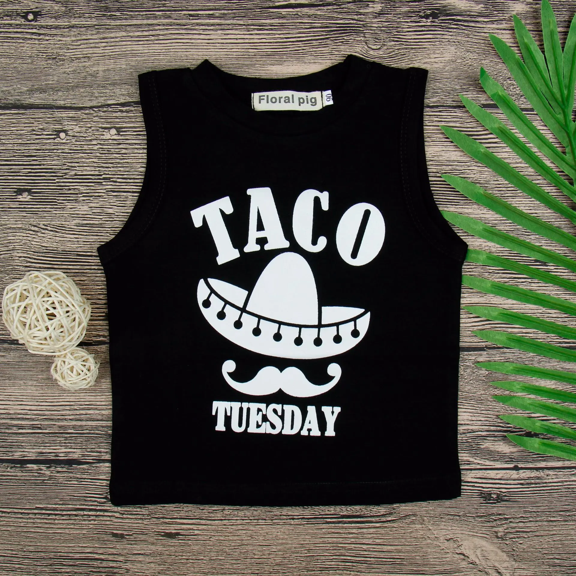 Детская жилетка с цветочным принтом Свинка футболка без рукавов для маленьких