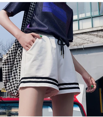 Белый Для женщин днище корейский Панк Harajuku Ulzzang Повседневное свободные полосатые Ins шорты женские милые Винтаж Kawaii брюки для Для женщин - Цвет: Белый