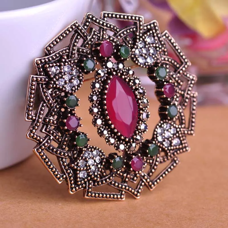 Blucome 2018 New Retro Style Blue Exquisite Metal Brooch Resin Acrylic Women Hat Hair Accessories Gifts Round Party | Украшения и