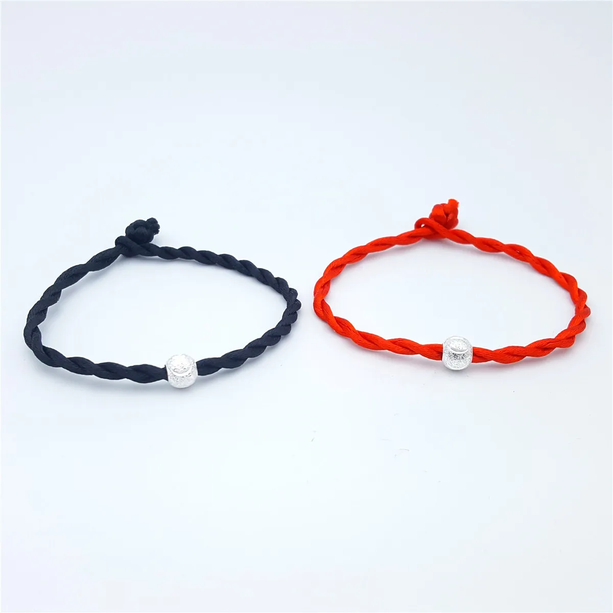 Маленький подарок от производителя оптовая продажа браслет из красной веревки