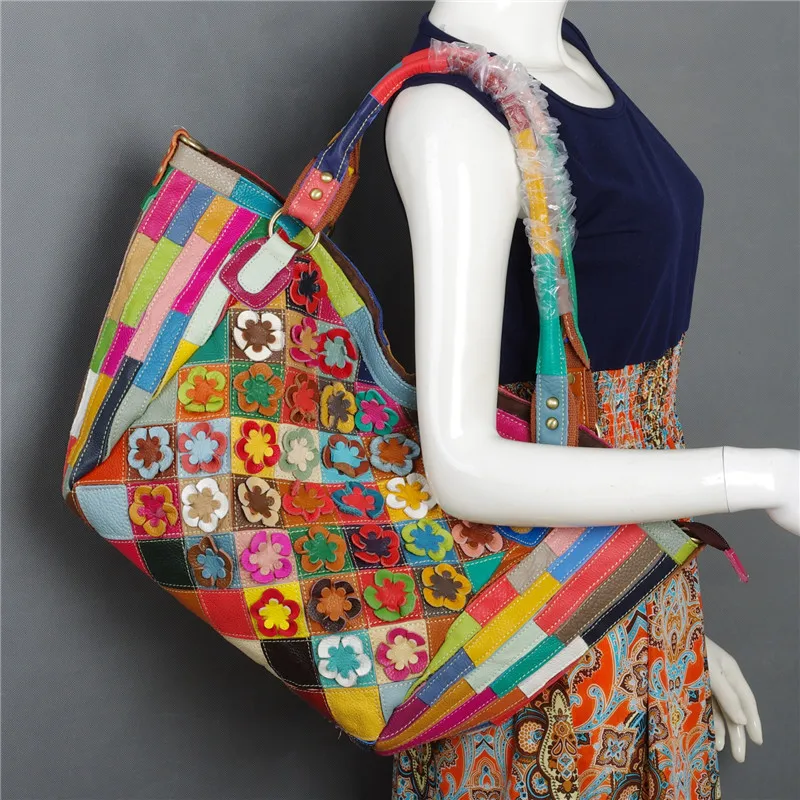 Женская сумка мессенджер Caerlif из натуральной кожи с цветком разных цветов