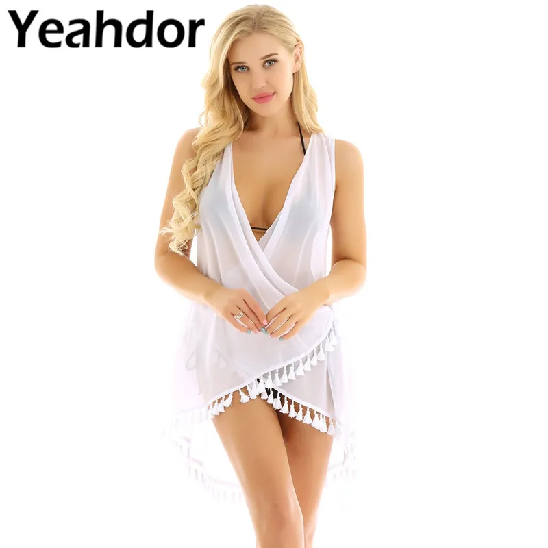 Женское платье без рукавов с глубоким вырезом и кисточками летнее пляжное из